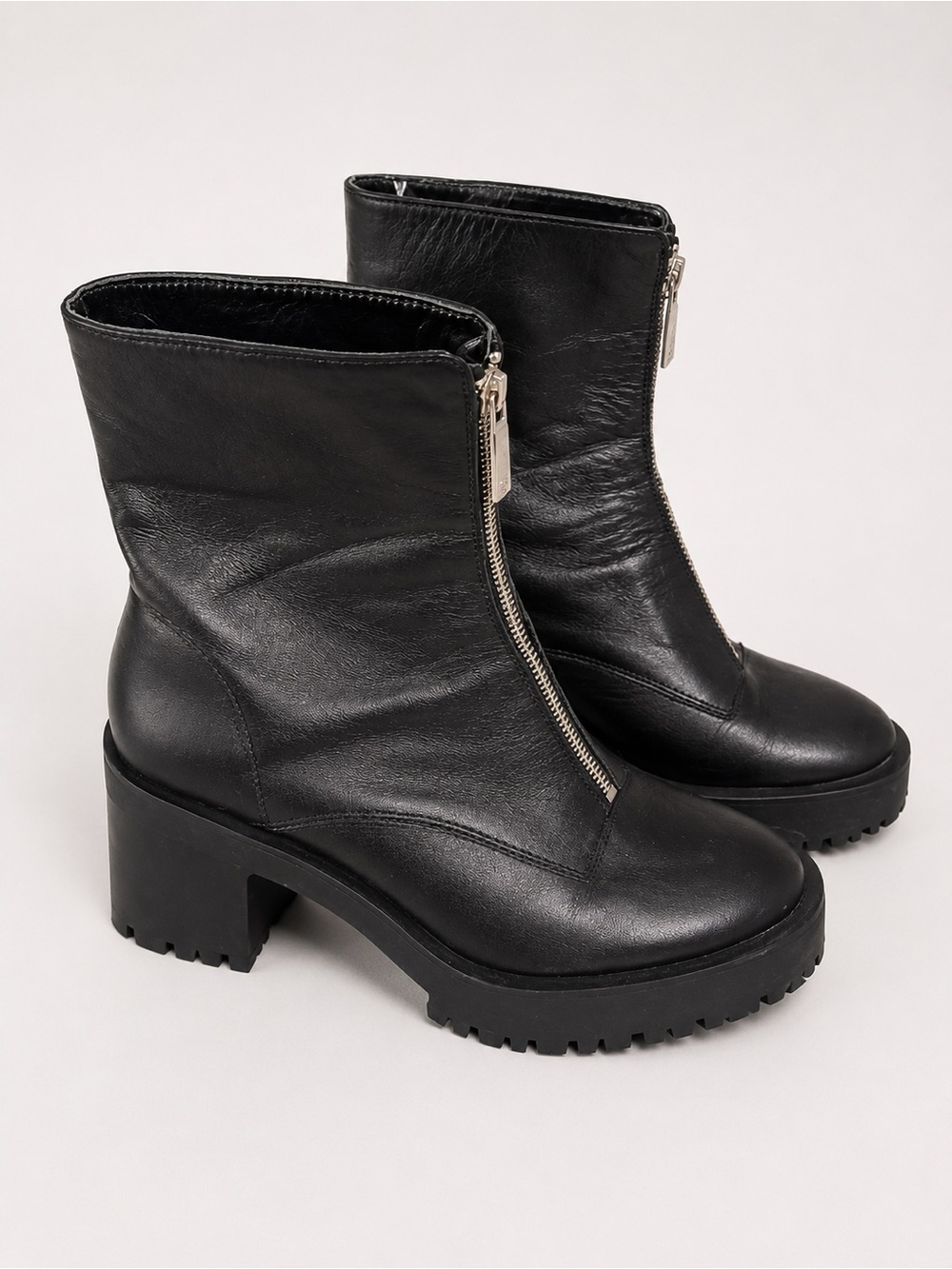 Zara Black Front-Zip Platform Ankle Boots - Picture 2 of 5